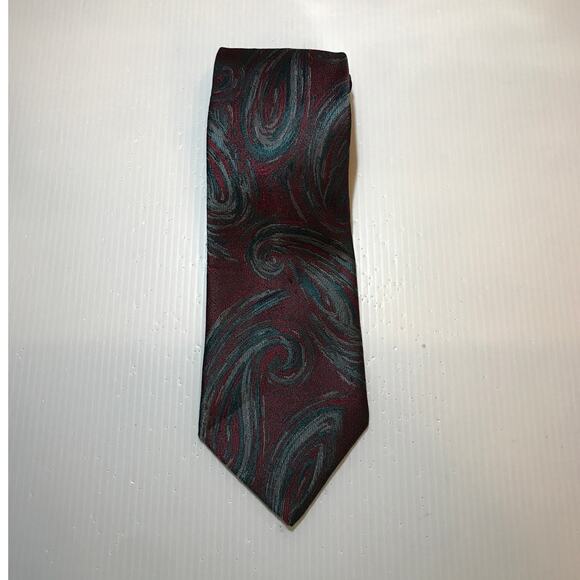 Cristafaro Red Paisley Classic Wide Men Necktie - Picture 1 of 4
